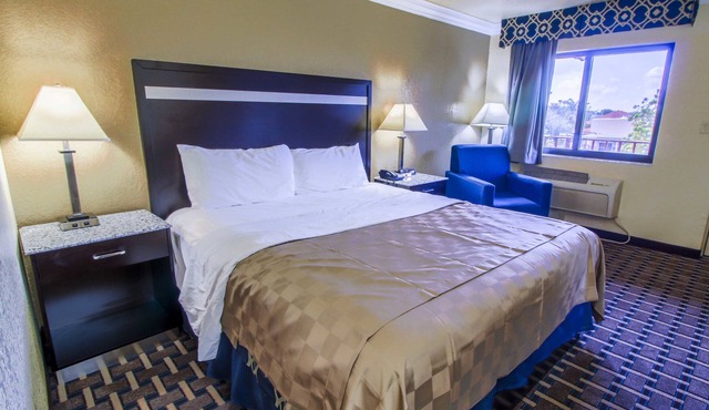 Inn of America - Palm Beach Gardens