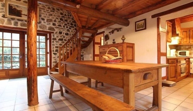 Inn Saint-Julien-des-Chazes, 3 bedrooms, 8 people