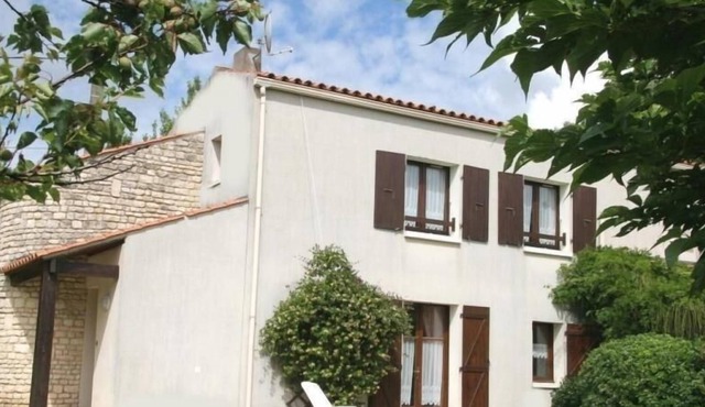 Inn Saint-Aubin-la-Plaine, 2 bedrooms, 4 people