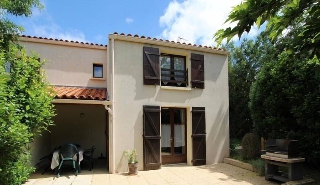 Inn Saint-Aubin-la-Plaine, 2 bedrooms, 4 people