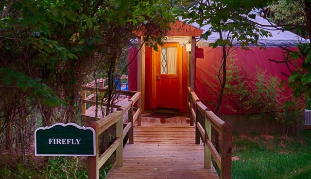 Inn & Spa at Cedar Falls Firefly Yurt