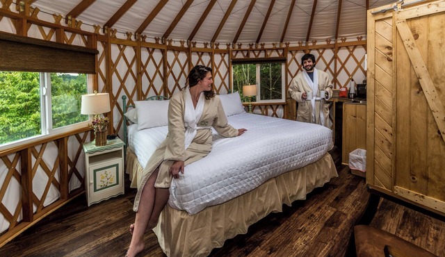 Inn & Spa at Cedar Falls Monarch Yurt