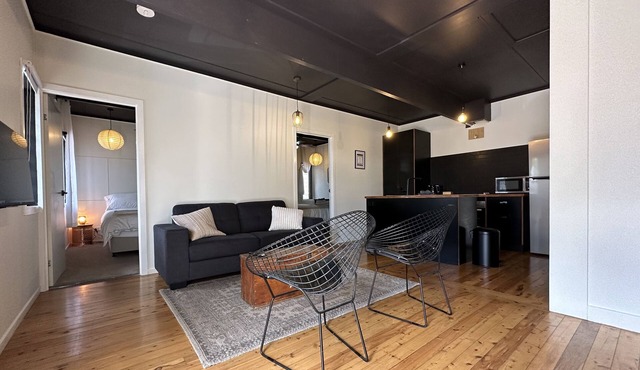 Inner City 2 Bedroom Apartment #1