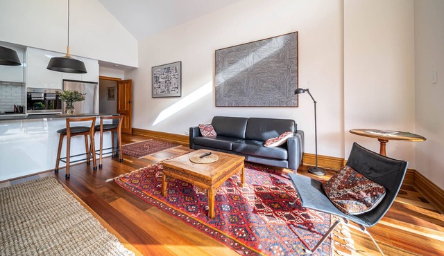 Inner City art House