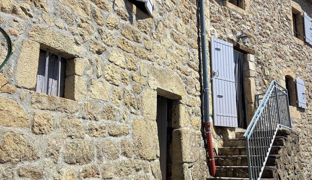 Inside a quiet and charming typical Cévennes hamlet with an open view