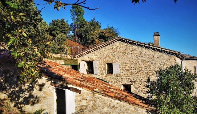 Inside a quiet and charming Cévennes hamlet with an open view