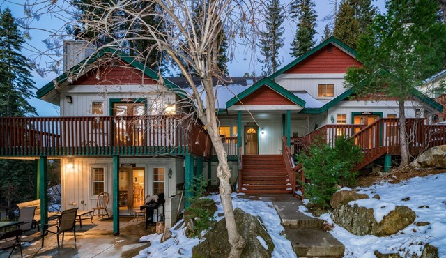 Inside Yosemite Park Winter Wonderland