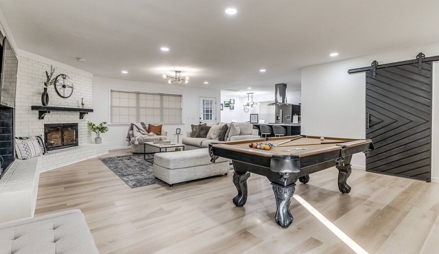 Instaworthy Cozy House - near Lake Hefner, OKC