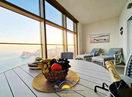Intempo Golden Magic Sky Resort & Spa