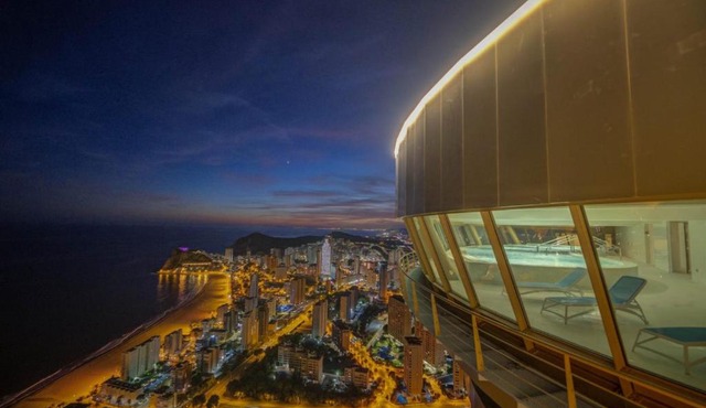 Intempo Residential Sky Resort & Spa - Benidorm, España