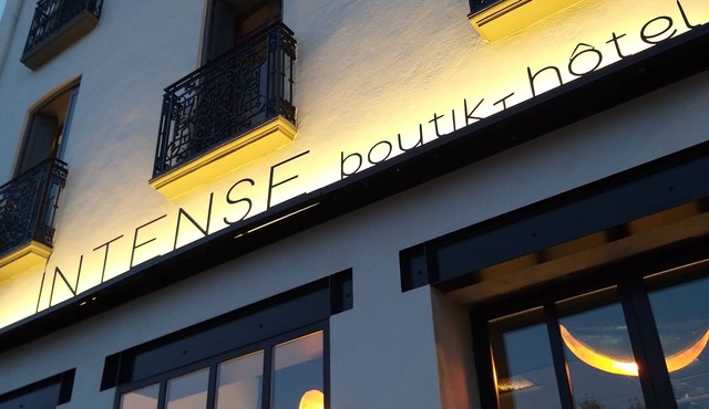 Intense Boutik Hôtel