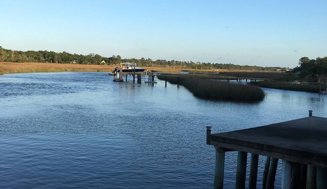 Intercostal Waterfront Private Cottage Retreat Close to Mayo Clinic