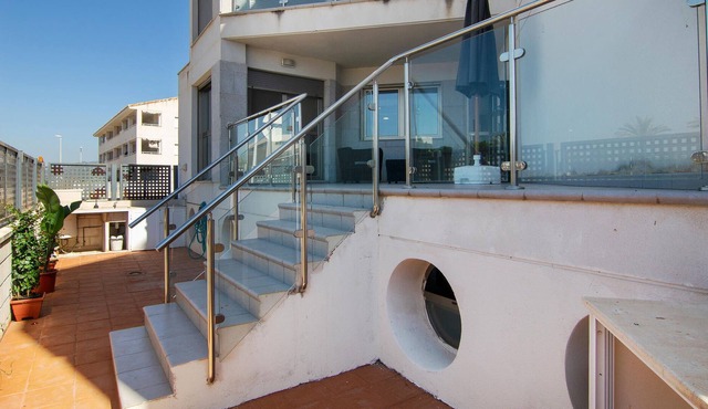 Interesting vacation apartment with special cut awaits you near the beach.