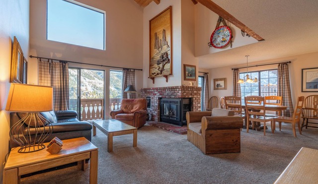 Interlaken #9 3 BR+loft, 3Bath