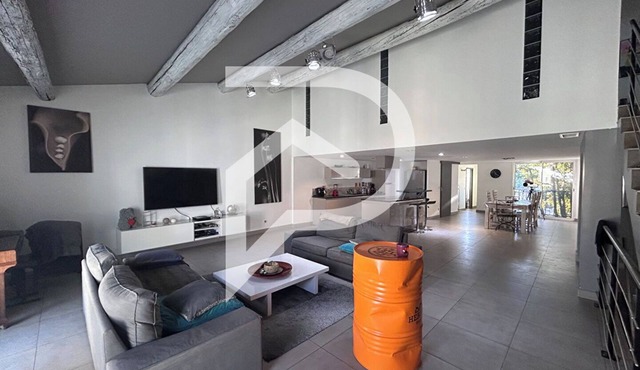 Intra Muros - Aigues Mortes - Appartement de 140m²