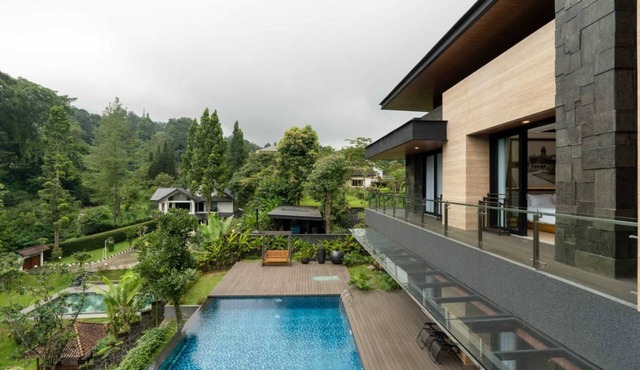 Intragama Villa