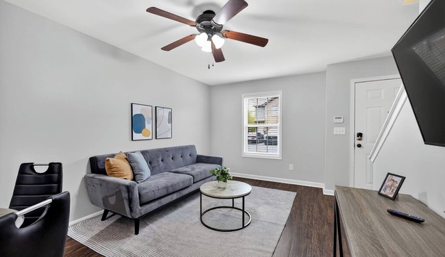Inviting 2BR hideaway with contemporary touches