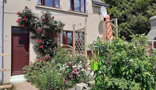 Inviting 3-Bed House in langourla, brittany
