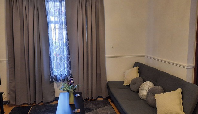 Inviting 3-Bed House in Dagenham