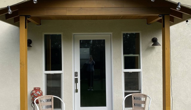 Inviting Casita Just 10 Mins from Metrolink – Cozy & Convenient!