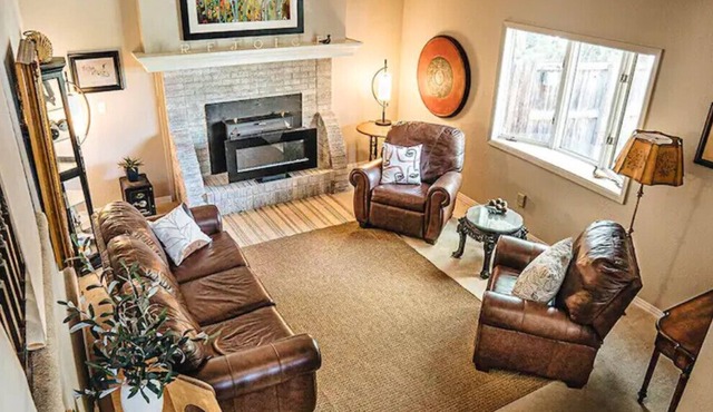 Inviting Coal Creek Large Home