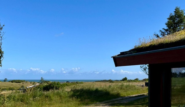 Inviting holiday home set in beautiful Jammer Bay countryside