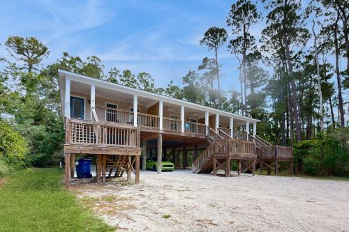 Inviting home near the beach with balcony full kitchen central AC & W&D