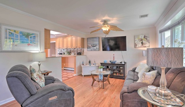 Inviting Home w/Inground Pool: 3 Mi to Beach