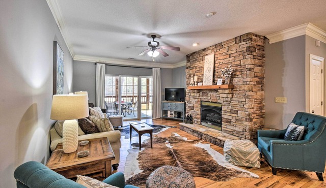 Inviting Kingwood Resort Condo in Clayton!