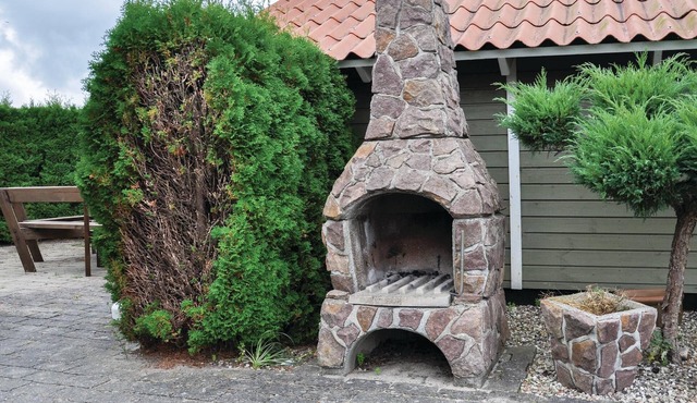 Inviting, large vacation home in the west of Funen.