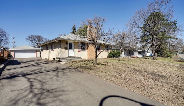 Inviting Minneapolis Vacation Rental w/Game Room!