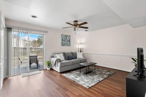 Inviting Retreat Spacious 2 BR 1 and a Half Bath Townhouse