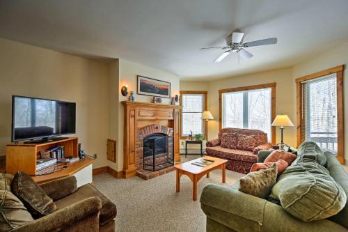 Inviting Ski-in/Ski-out Condo at Jay Peak Resort!