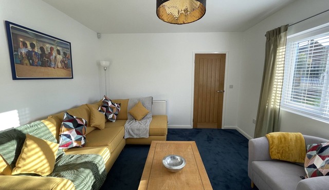 Inviting Urban Retreat in Bristol