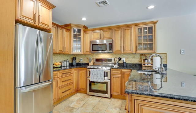 Inviting Vernon Township Vacation Rental w/ Decks