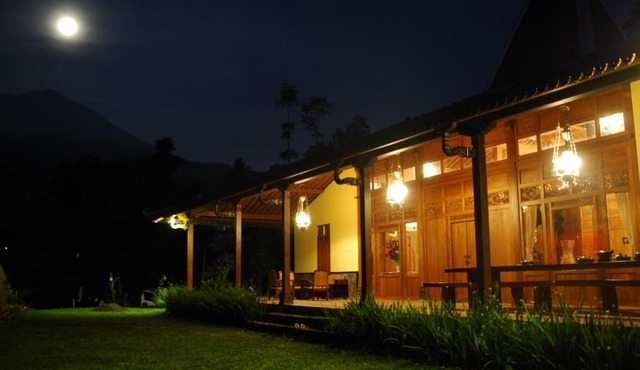 Ipienk Resort Tawamangu