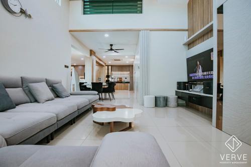 Ipoh Midtown 33 Funhouse by Verve