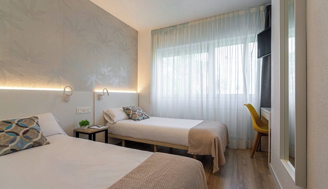 IRAIPE GORBEA HOTEL