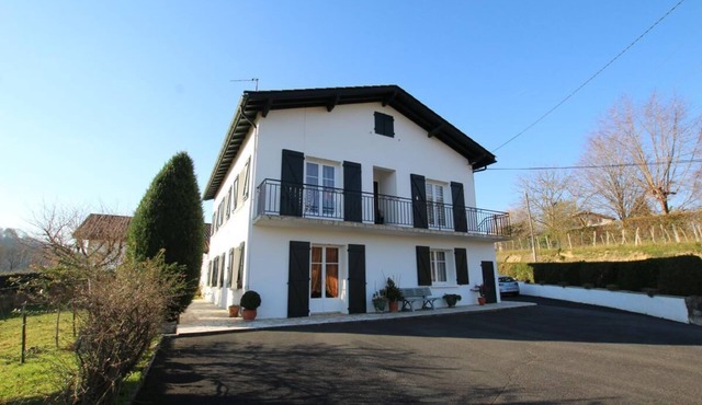 IRIBURU-BERRIA - SARE
