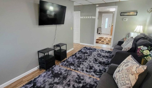 Irie Escape, Rochester NY