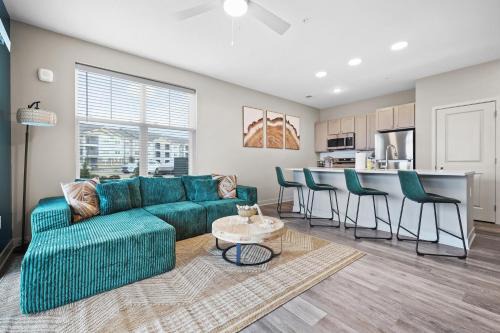 IRIE Living Restore Kg 2Bd Gym Pool, BRAND NEW!