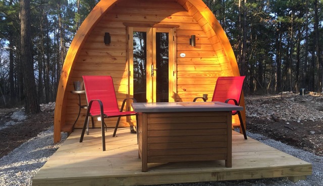 Iris Hill Glamping - " Ginny " pod 5th night FREE