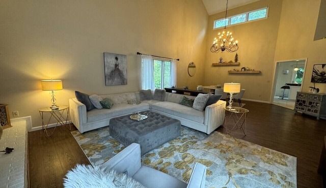 Irish Family Villa! Close to ND!