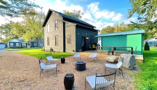 Irish Spring in Three Oaks