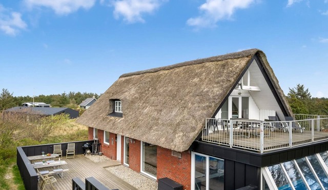 "Irlin" - 800m from the sea by Interhome