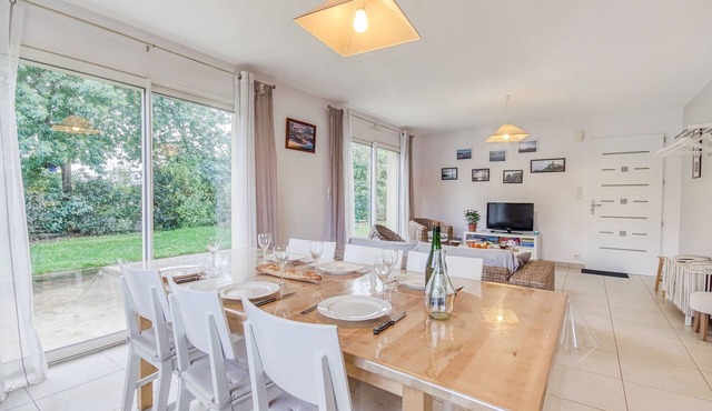 Iroise - jolie maison avec jardin proche plage