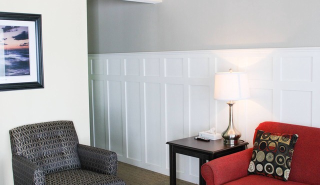 Iroquois Suite at Kelley's Island Venture Resort
