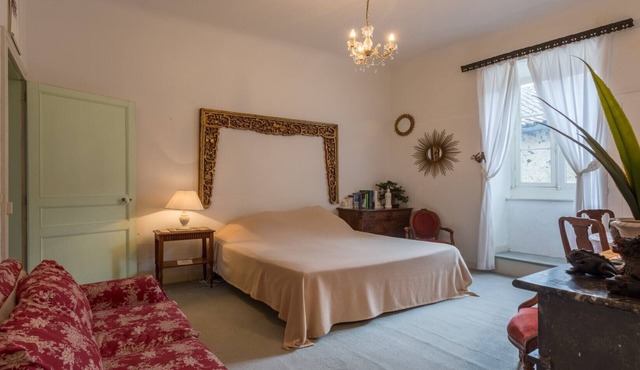 Irouléguy apartment in the Château d'Estrac