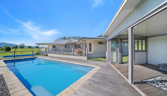 Irrawang on Thunderbolts Gloucester