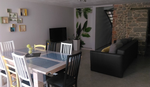 Isabelle's "Mer rit" 10 min from Puy du fou